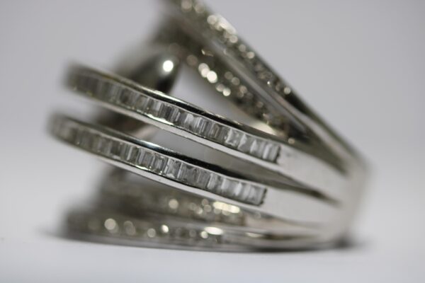 Anillo Brillantes Baguets talla brillante - Imagen 3