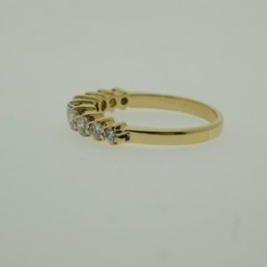 Anillo con brillantes