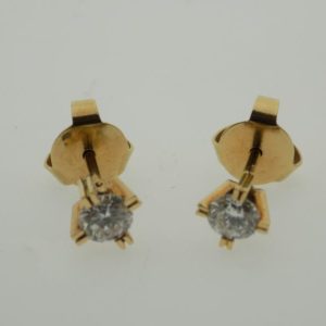 Pendientes con brillantes