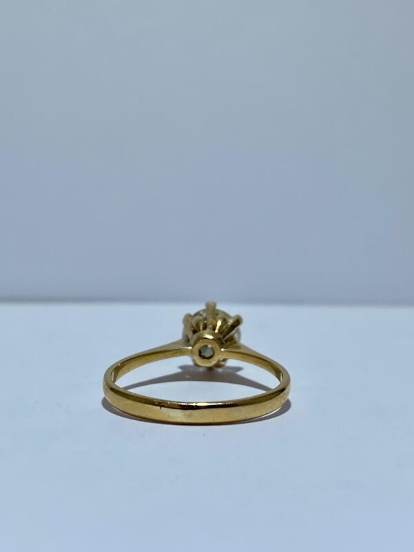 Solitario con brillante. - Imagen 9
