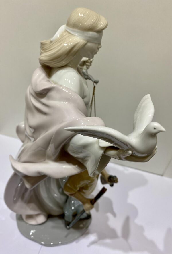 Figura Lladró 1807 - No a la guerra - Imagen 6