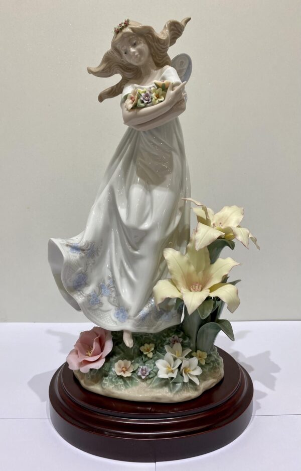Figura Lladró 6686 - Jardín de las hadas