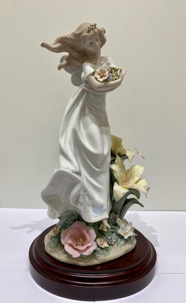 Figura Lladró 6686 - Jardín de las hadas - Imagen 2