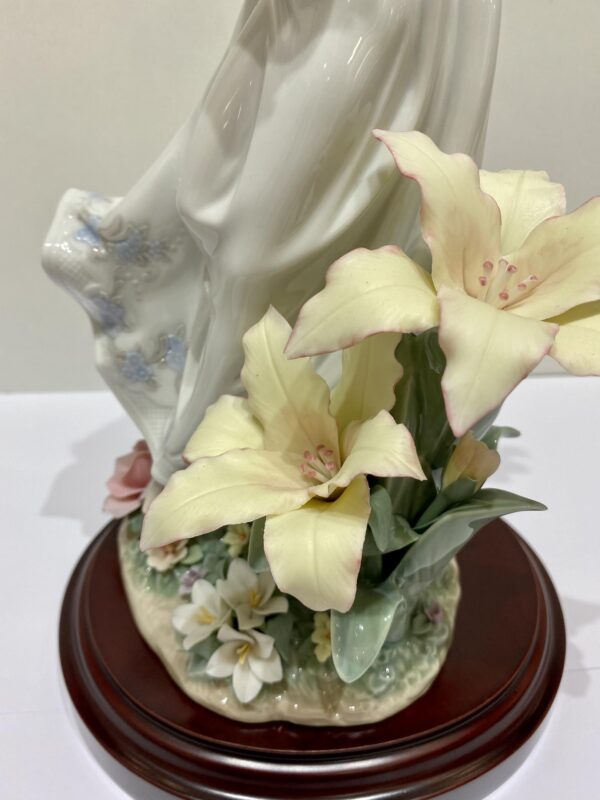 Figura Lladró 6686 - Jardín de las hadas - Imagen 12
